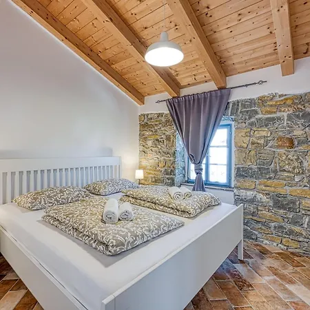 Istrian Casa Pr Marici