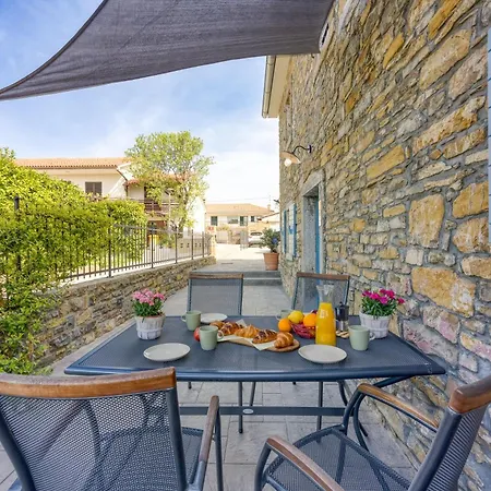 Διαμέρισμα Istrian Casa Pr Marici *