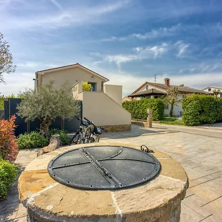 Istrian Casa Pr Marici Pobegi