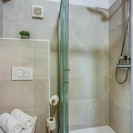 Istrian Casa Pr Marici Pobegi