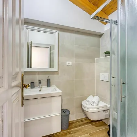 Istrian Casa Pr Marici Pobegi