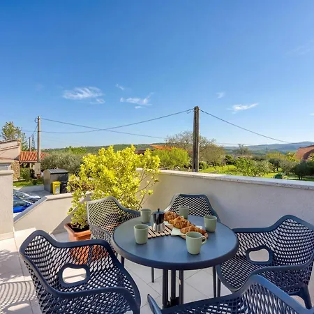 Lägenhet Istrian Casa Pr Marici Pobegi