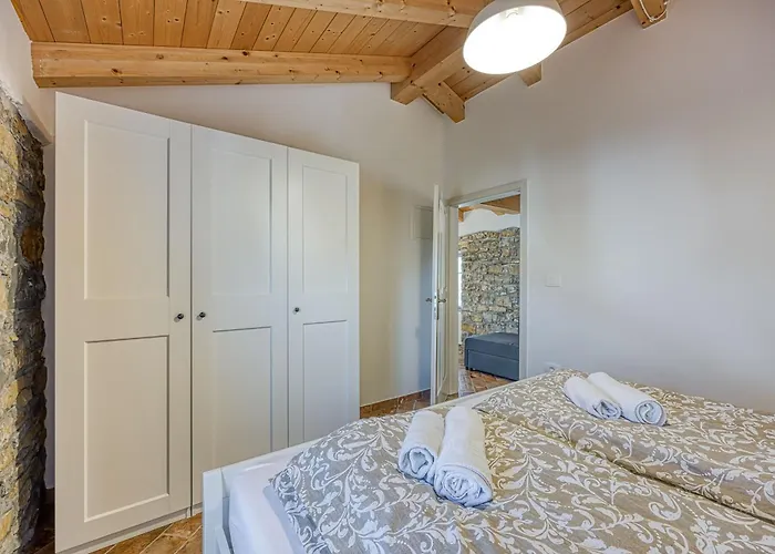 Istrian Casa Pr Marici Pobegi